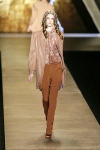 taryn_Nina_Ricci_Fall_2008_Ready_to_Wear2.jpg