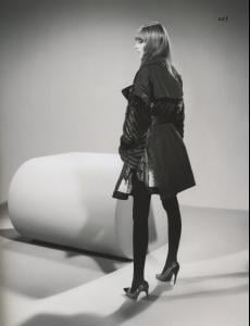 freLouis_Vuitton_PreFall_2006_Catalogue2.jpg