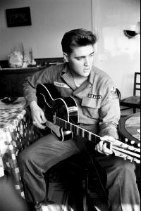 Presley__Elvis_15.jpg