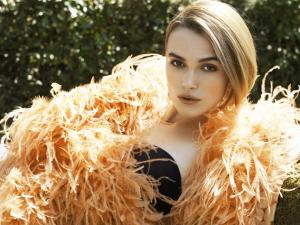 keira_by_Satoshi_Sa__kusa___ruglam4.jpg