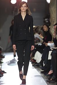 anne_Balenciaga_Fall_2001_Ready_to_Wear.jpg