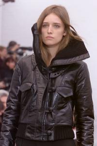 anne_Balenciaga_Fall_2002_Ready_to_Wear2.jpg