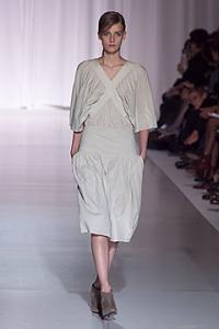 anne_Balenciaga_Spring_2000_Ready_to_Wear2.jpg