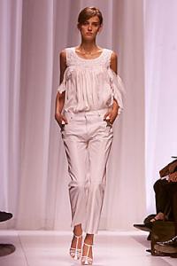 anne_Balenciaga_Spring_2001_Ready_to_Wear2.jpg