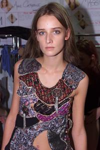 anne_Balenciaga_Spring_2002_Backstage.jpg