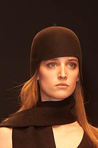 anne_Prada_Fall_2001_Ready_To_Wear4.jpg