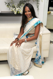 celeb-city.org_Naomi_Campbel_VOGUE_INDIA_Kick-off_Party_039.jpg