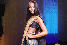 naomi_campbell_models_in_mumbai_26.jpg