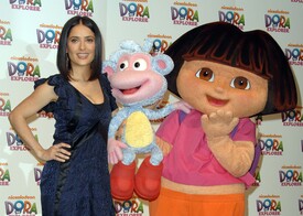 celebrity_paradise.com_TheElder_SalmaHayek2010_03_02_DoraTheExplorersLandmark10THAnniversary116.jpg