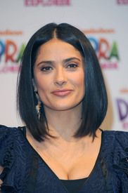 celebrity_paradise.com_TheElder_SalmaHayek2010_03_02_DoraTheExplorersLandmark10THAnniversary75.jpg