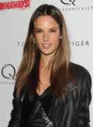 th_a1e1c472623052.gif