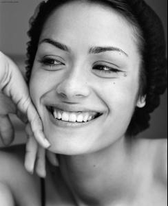 Shannyn_shannyn_sossamon_244279_1215_1498.jpg