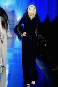 43271_celebrity_city_Jean_Paul_Gaultier_Paris_S_S_07_Haute_Couture_73_123_26lo.jpg