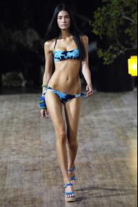 julianaimai_aguadecoco06_2.jpg