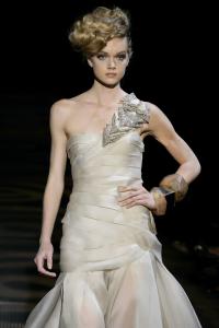 77834_ss2008_Armani_HC_Celebrity_City_04_122_1047lo.jpg