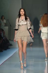 75860_celebrity_city_Milan_Fashion_Show_13_123_452lo.jpg