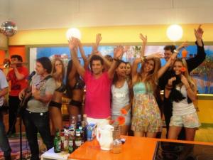 10m25c225a3sica2by2bfie.jpg