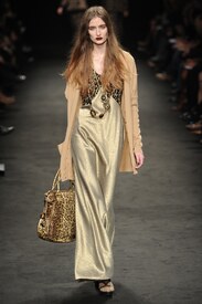 Angelo-_Marani-milan-fw-2011-2012_4.jpg