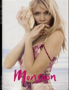 Jodie_Kidd_dressed_860023.jpg