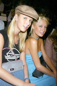 Hilton_Sisters_sexy_797916.jpg