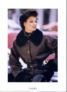 loeweAW_9293002.jpg