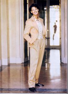 loeweAW_9293006.jpg