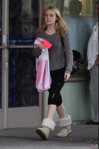 48406_Preppie_Dakota_Fanning_leaving_a_yoga_class_in_Studio_City_4_122_246lo.jpg