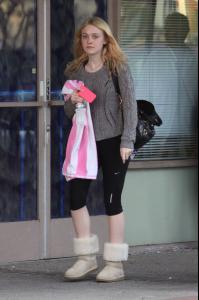 47304_Preppie_Dakota_Fanning_leaving_a_yoga_class_in_Studio_City_2_122_474lo.jpg