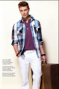 Guess_Catalog___Spring_2011207.jpg