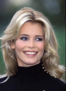 2225_Claudia_Schiffer_Calendar.jpg