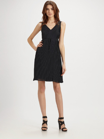 Saks_Fifth_Avenue_72.jpg