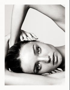 mirandakerr_600w_4.png