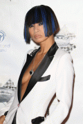 th_6abeed57083145.gif