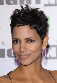 HalleBerry_fR_00.jpg