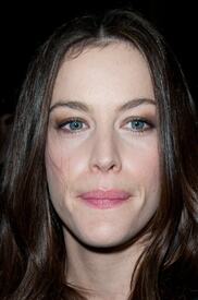 11833_LivTaylor016_122_368lo.jpg