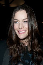 11847_LivTaylor018_122_163lo.jpg
