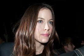11852_LivTaylor017_122_475lo.jpg