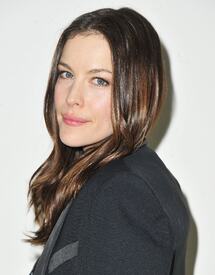 11966_LivTaylor027_122_179lo.jpg