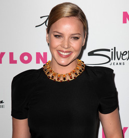 Preppie_Abbie_Cornish_at_Nylon_Magazine_12th_Anniversary_Issue_Party_with_the_cast_of_Sucker_Punch_2.jpg