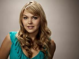 AimeeTeegarden_FridayNightLightsSeasonFivePromoshoot20101.JPG