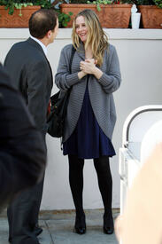 celebrity_paradise.com_TheElder_AliciaSilverstone2011_01_13_outsidearestaurantinBeverlyHills24.jpg