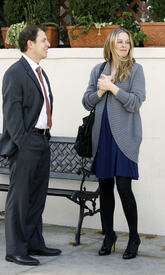 celebrity_paradise.com_TheElder_AliciaSilverstone2011_01_13_outsidearestaurantinBeverlyHills29.jpg