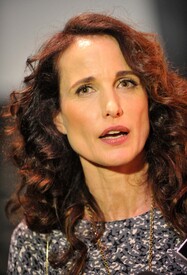 celebrity_paradise.com_TheElder_AndieMacDowell2011_03_14_AtLOrealParisLuncheoninMelbourne13.jpg