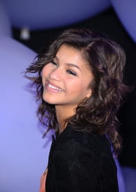 Tikipeter_Zendaya_Coleman_2011_Disney_Kids__Family_Upfront_001.jpg