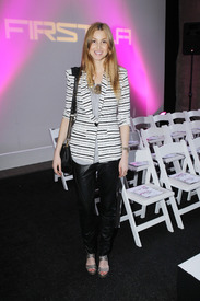 Tikipeter_Whitney_Port_Directives_West_005.jpg