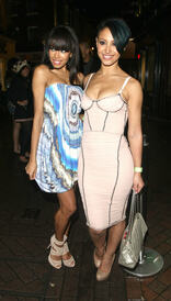 celebrity_paradise.com_TheElder_JadeEwenandAmelleBerrabah2010_03_20_leavingAltoclub18.jpg