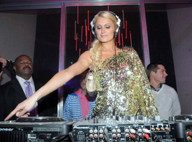 celebrity_paradise.com_TheElder_ParisHilton2011_03_29_AtCentricalDiscothequeinMexico14.jpg