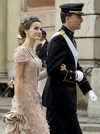 celebrity_paradise.com_TheElder_PrincessLetizia58.jpg