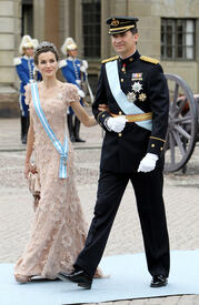 celebrity_paradise.com_TheElder_PrincessLetizia74.jpg