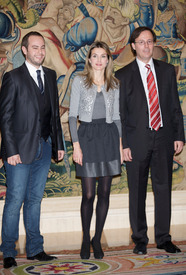 celebrity-paradise.com-The_Elder-Princess_Letizia_2009-12-22_-_Attends_Several_Audiences_in_Madrid.jpg